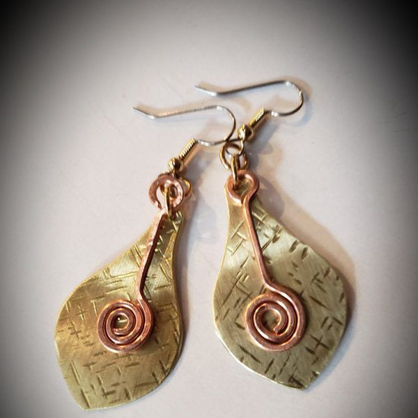 Gold Tone Mandolin Earrings (1) (1) Gold Tone Mandolin Earrings (1) (1)